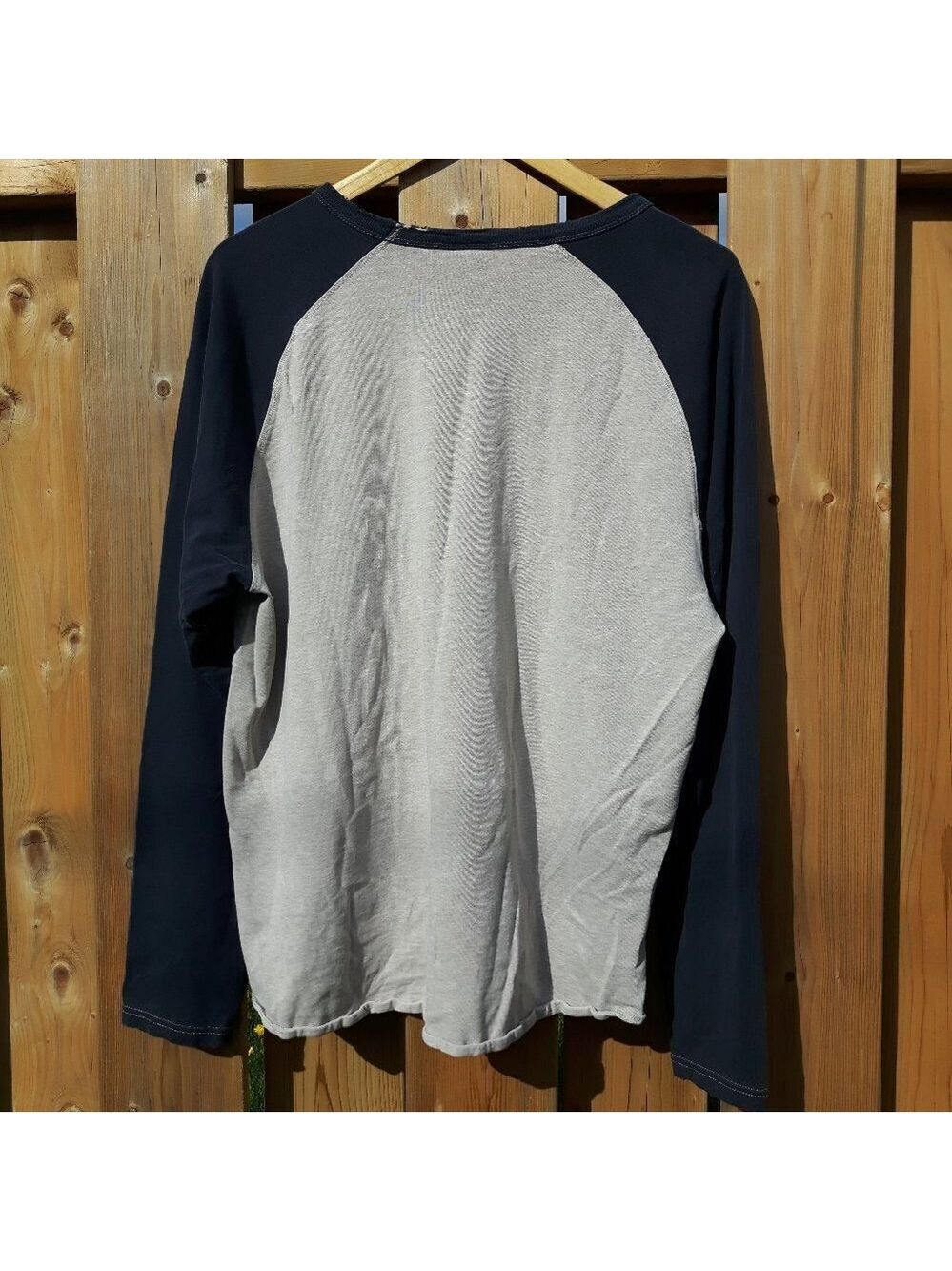 GAP Men's Grey and Navy Long Sleeve Shirt XL